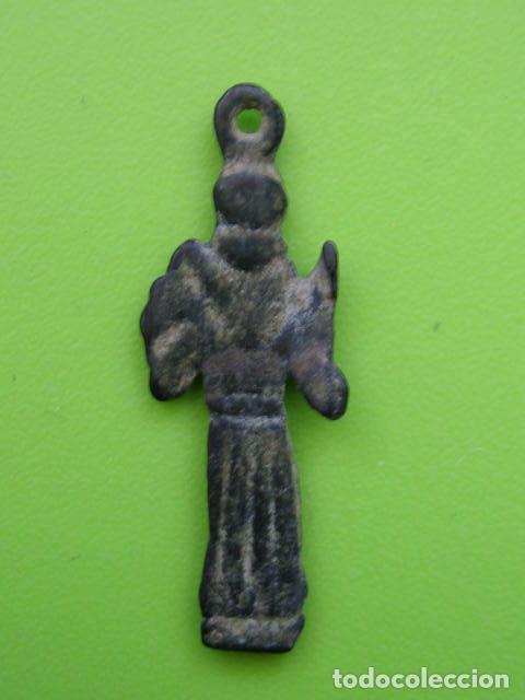 Antig&uuml;edades: Antigua medalla de San Antonio - Foto 2