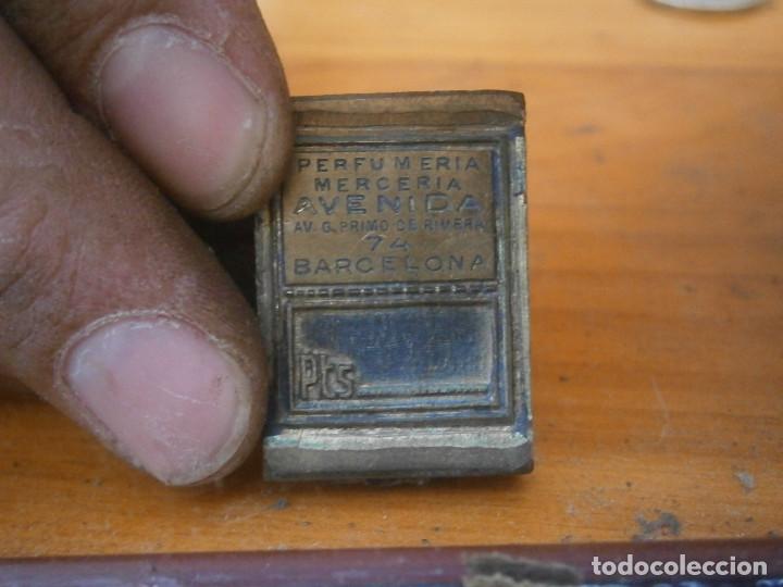 Antiquit&eacute;s: &iexcl;&iexcl;precioso molde de imprenta a&ntilde;os 40 50 &iexcl;&iexcl;PERFUMERIA ,MERCERIA.AV.G.PRIMO,DE, RIVERA,BARCELONA&iexcl;&iexcl;