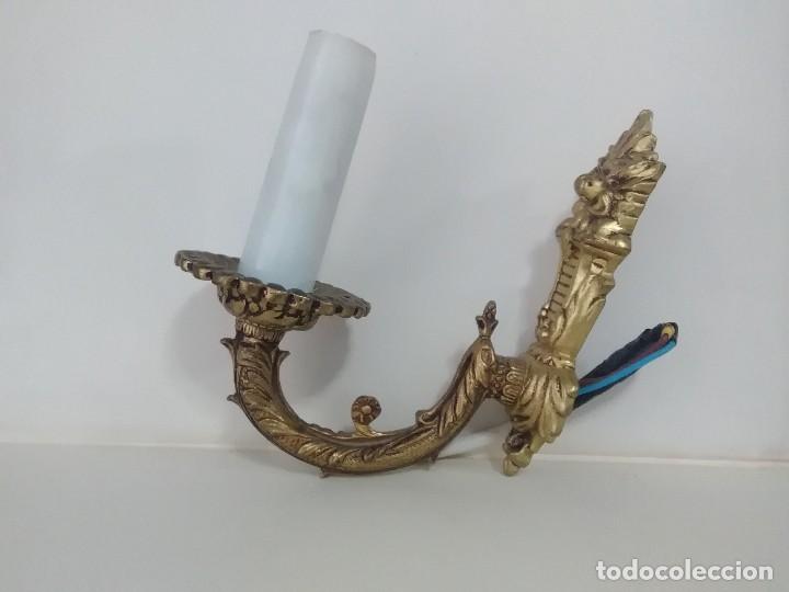 Antig&uuml;edades: Aplique de bronce 15 x5 ctms  390 g - Foto 2