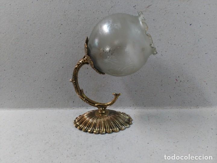 Antig&uuml;edades: APLIQUE DE PARED EN BRONCE Y CRISTAL, 1 LUZ - Foto 1