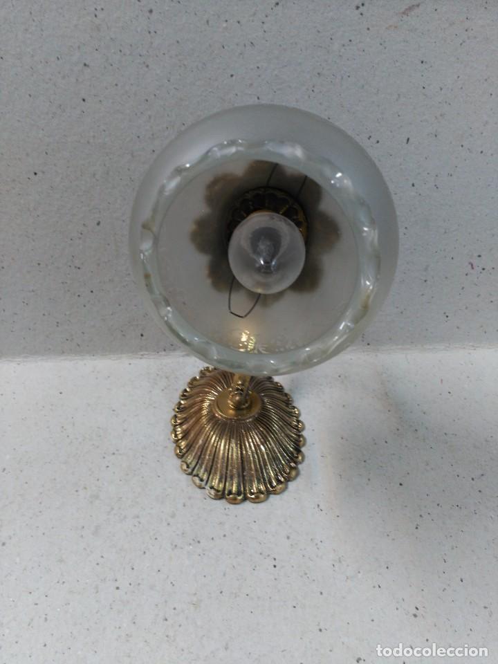 Antig&uuml;edades: APLIQUE DE PARED EN BRONCE Y CRISTAL, 1 LUZ - Foto 8