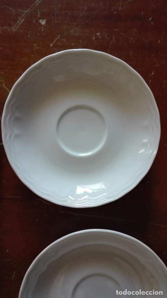 Antig&uuml;edades: Cuatro platos de cafe marca Bidasoa. - Foto 3