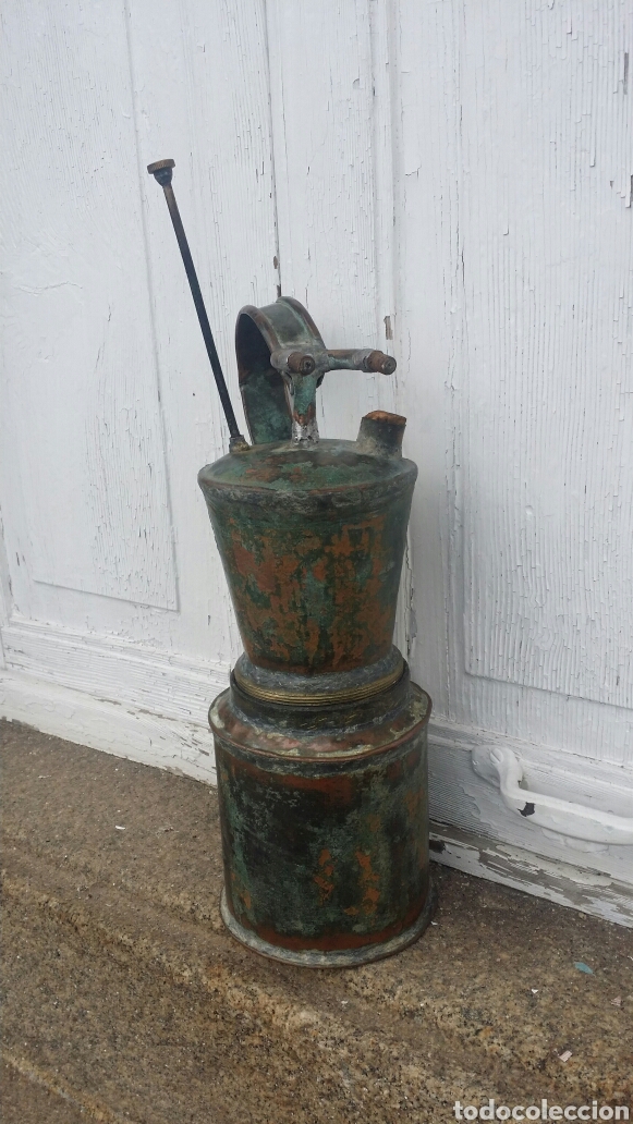 Antig&uuml;edades: Antigua l&aacute;mpara de carburo - Foto 3