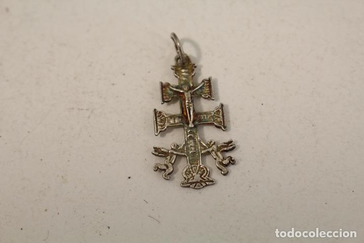 Antig&uuml;edades: cruz de caravaca en plata de ley - Foto 1