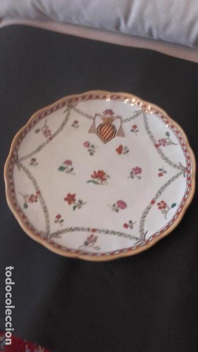 Antig&uuml;edades: Plato de porcelana - Foto 1