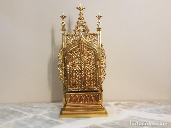 Antig&uuml;edades: Capilla de bronce con puertas e imagen religiosa - Foto 4