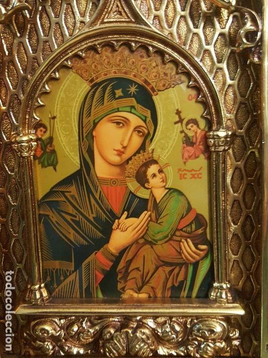 Antig&uuml;edades: Capilla de bronce con puertas e imagen religiosa - Foto 2