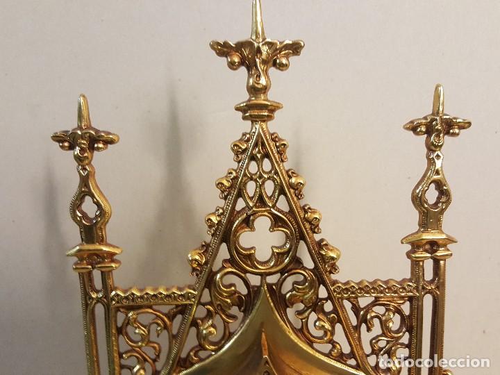 Antig&uuml;edades: Capilla de bronce con puertas e imagen religiosa - Foto 7