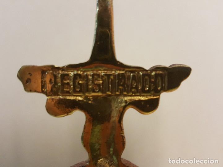 Antig&uuml;edades: Capilla de bronce con puertas e imagen religiosa - Foto 3