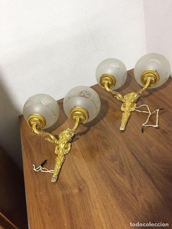 Antig&uuml;edades: apliques dorados - Foto 1