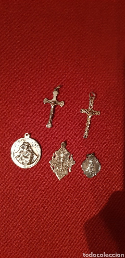 Antig&uuml;edades: 5 medallas de plata - Foto 1