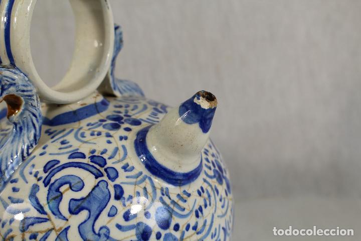 Antig&uuml;edades: botijo antiguo de talavera - Foto 3
