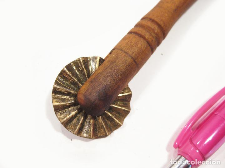 Antig&uuml;edades: Utensilio de cocina. - Foto 2