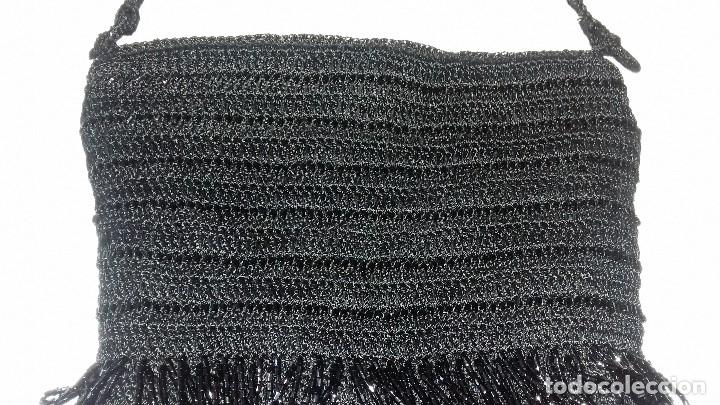 Antig&uuml;edades: BONITO BOLSO NEGRO DE AVALORIOS. - Foto 3