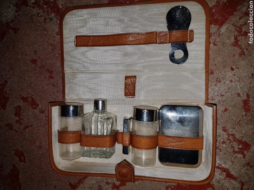 Antig&uuml;edades: Antiguo neceser viaje - Foto 1