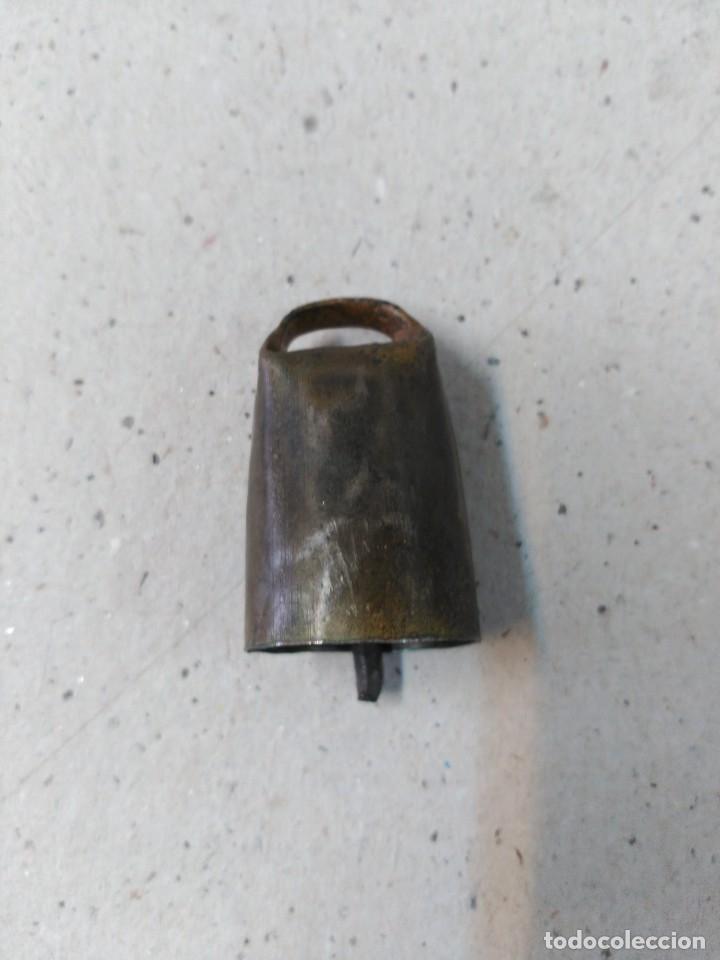 Antig&uuml;edades: CENCERRO METAL - Foto 1