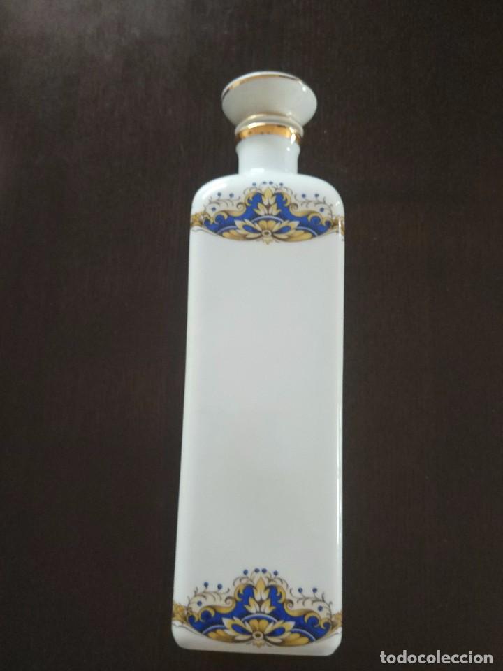 Antig&uuml;edades: Botella brandy ceramica - Foto 3