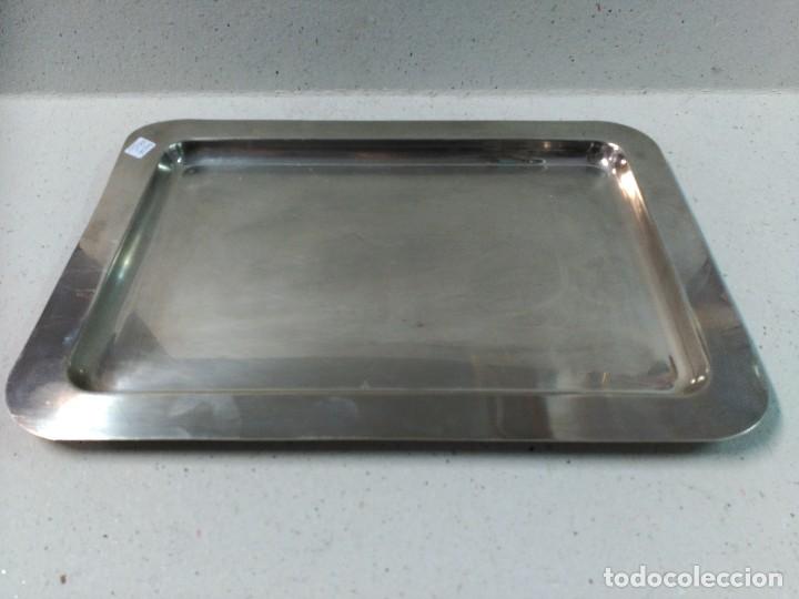 Antig&uuml;edades: BANDEJA DE METAL PLATEADO. - Foto 2