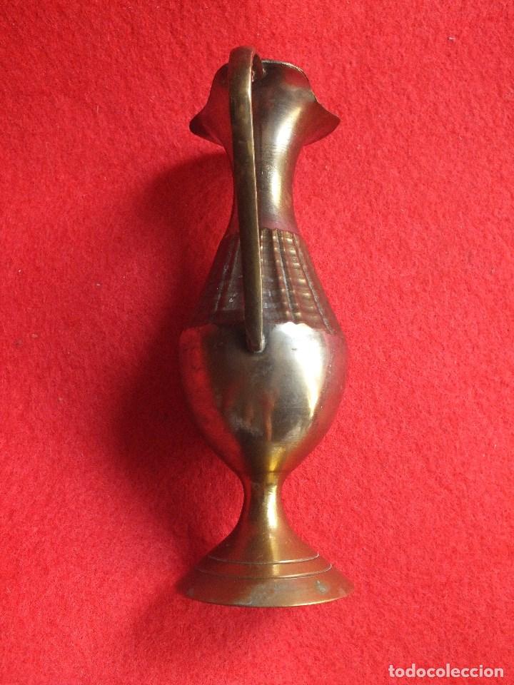 Antig&uuml;edades: JARRA PEQUE&Ntilde;A EN BRONCE CON DECORACION TALLADA - Foto 4