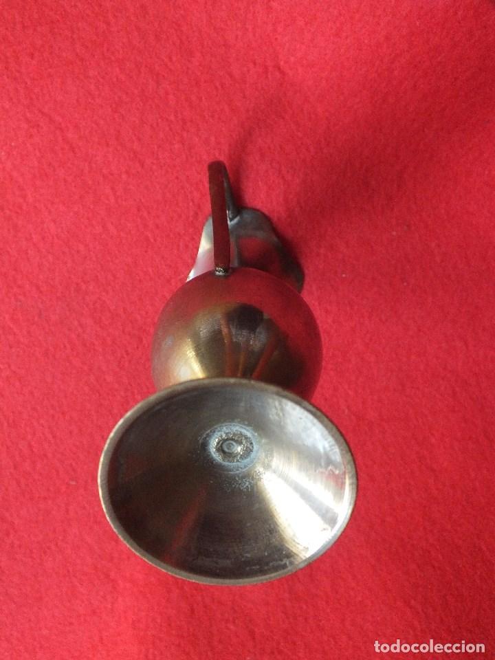 Antig&uuml;edades: JARRA PEQUE&Ntilde;A EN BRONCE CON DECORACION TALLADA - Foto 5