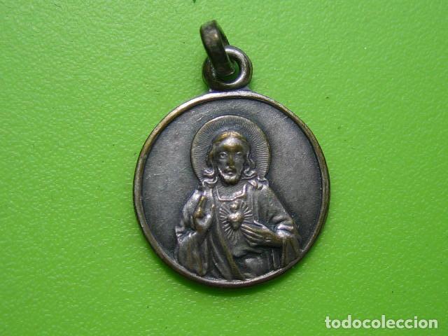 Antig&uuml;edades: Antigua medalla religiosa. - Foto 1