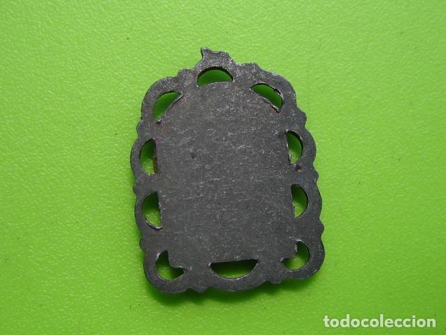 Antig&uuml;edades: Antigua medalla religiosa. - Foto 2