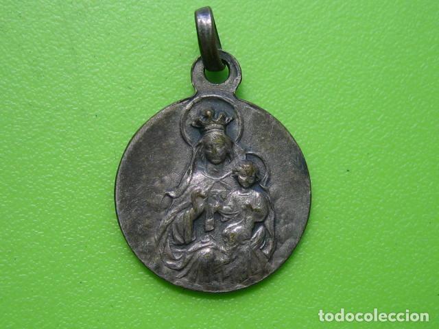 Antig&uuml;edades: Antigua medalla religiosa. - Foto 1