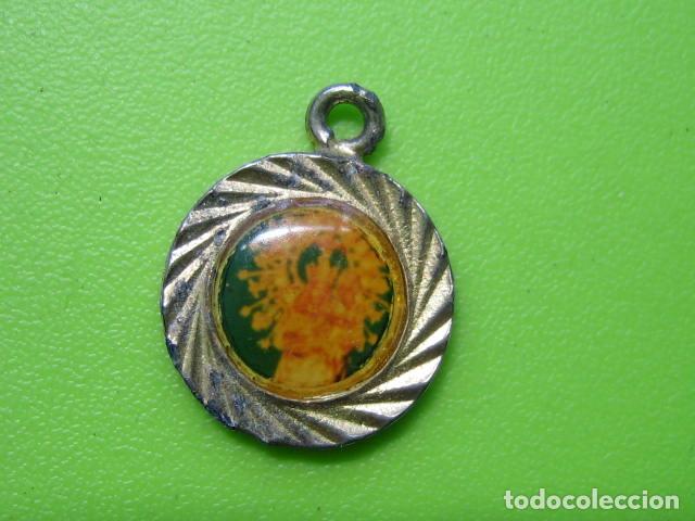 Antig&uuml;edades: Antigua medalla religiosa. - Foto 1