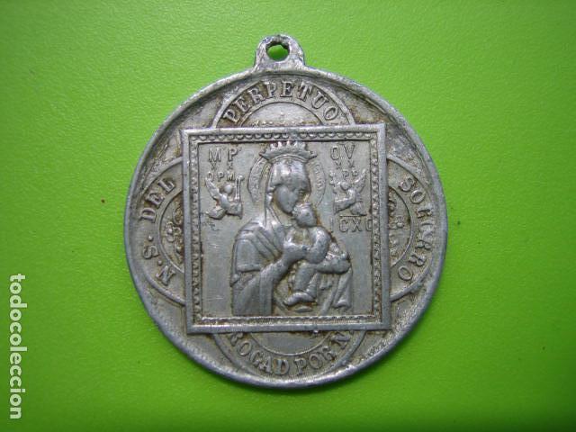 Antig&uuml;edades: Antigua medalla religiosa.Aluminio - Foto 1