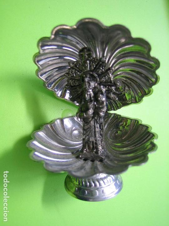 Antig&uuml;edades: Peque&ntilde;a Virgen en metal - Foto 2