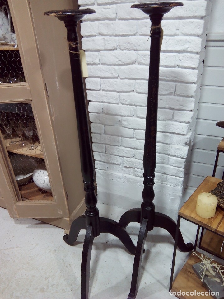 Antig&uuml;edades: PAREJA DE ANTIGUOS ACHEROS DE MADERA - Foto 2