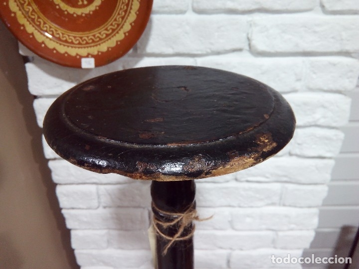 Antig&uuml;edades: PAREJA DE ANTIGUOS ACHEROS DE MADERA - Foto 8