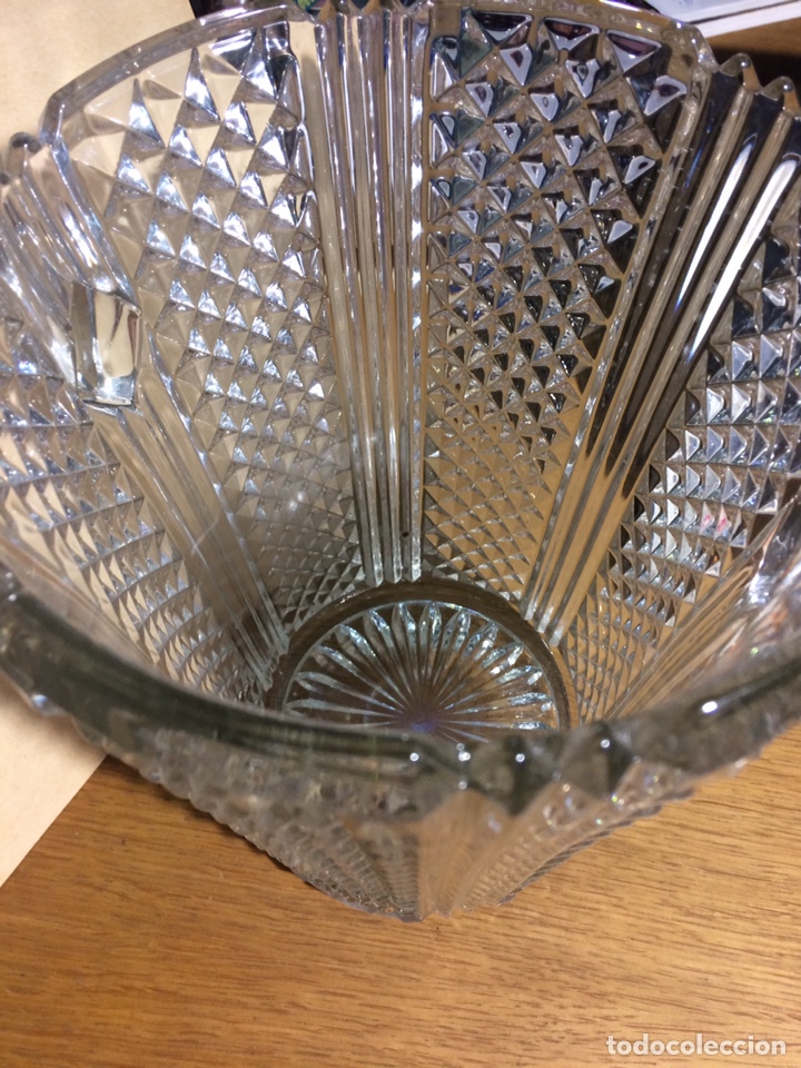 Antig&uuml;edades: Cubitera cristal tallado con asas - Foto 3
