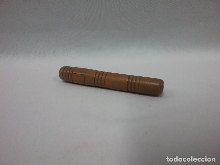 Antig&uuml;edades: ANTIGUO GUARDA AGUJAS GUARDAAGUJAS DE MADERA
