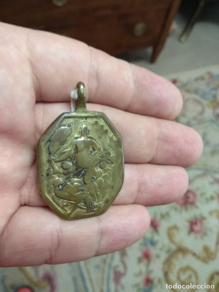 Antig&uuml;edades: Medalla Virgen del Pilar XVIII - Foto 2