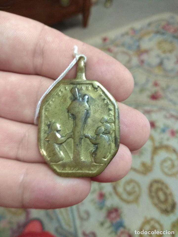 Antig&uuml;edades: Medalla Virgen del Pilar XVIII - Foto 3
