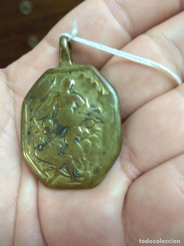 Antig&uuml;edades: Medalla Virgen del Pilar XVIII - Foto 5