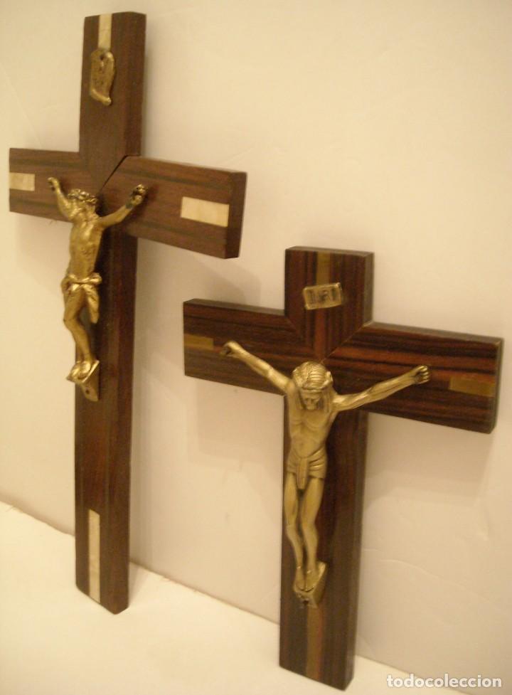 Antig&uuml;edades: DOS CRUCIFIJOS ANTIGUOS - Foto 2