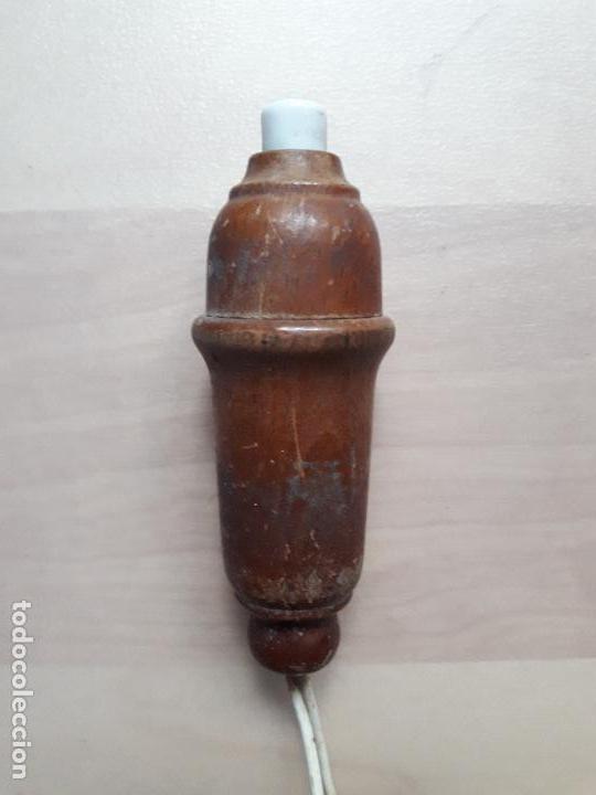 Antig&uuml;edades: INTERRUPTOR PERILLA PULSADOR MADERA 9 CMS - Foto 1