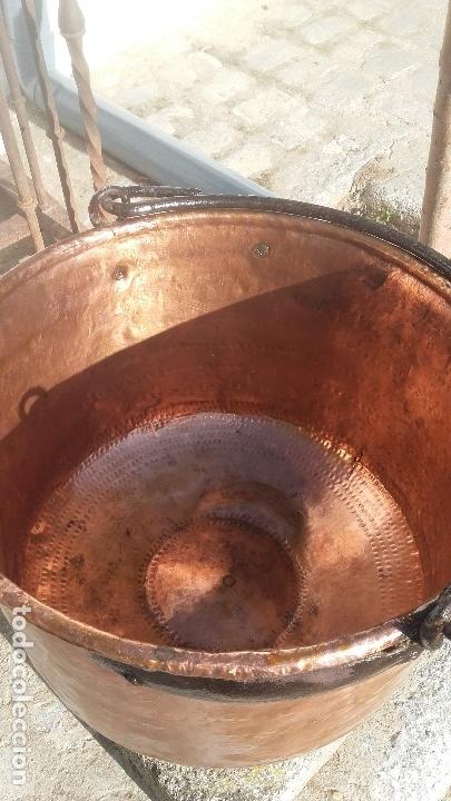 Antig&uuml;edades: Caldera de cobre antigua - Foto 2