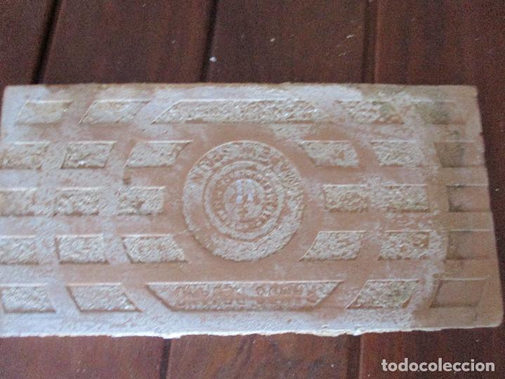 Antig&uuml;edades: Azulejos cenefas Ramos rejano - Foto 2