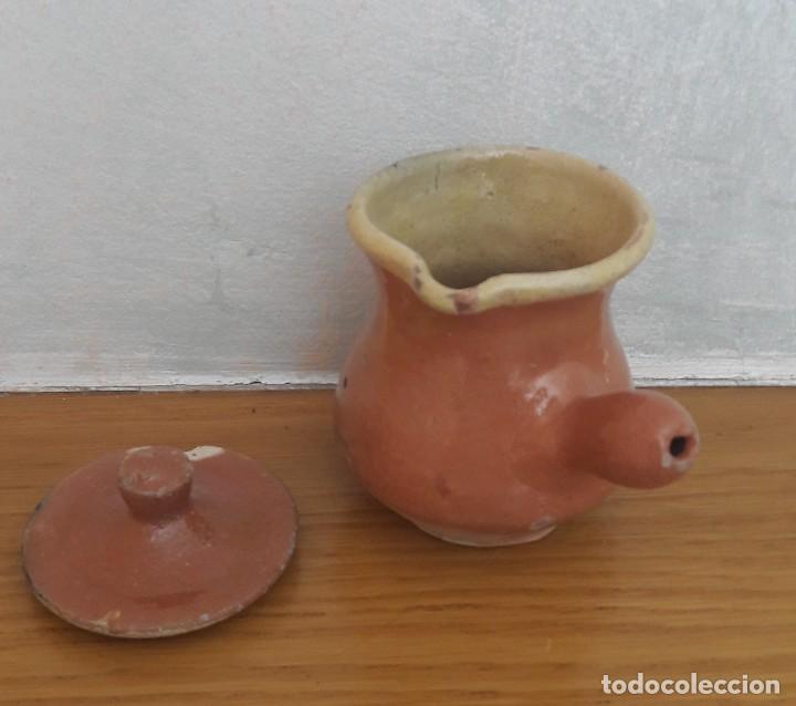 Antig&uuml;edades: Chocolatera en cer&aacute;mica - Foto 2
