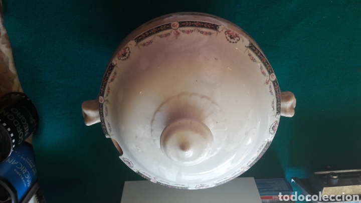 Antig&uuml;edades: Sopera antigua espa&ntilde;ola - Foto 2