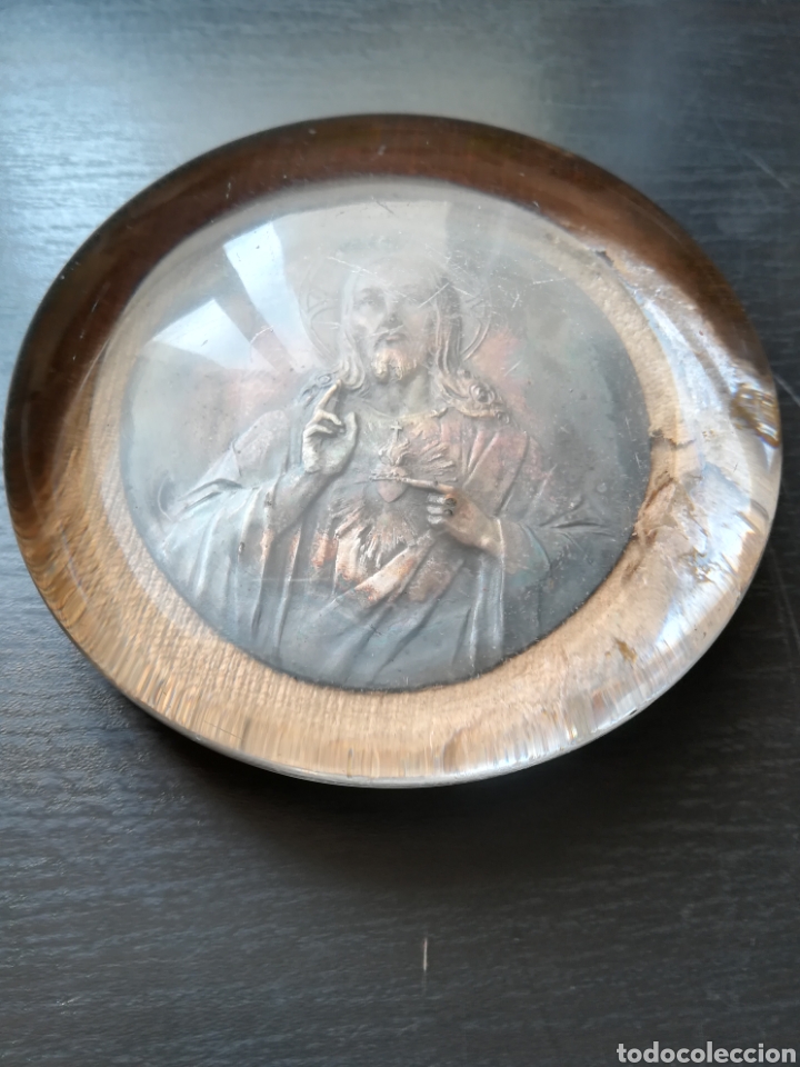 Antig&uuml;edades: Antiguo pisapapeles Sagrado Coraz&oacute;n - Foto 4