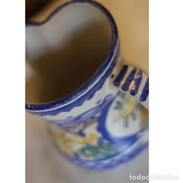 Antig&uuml;edades: Jarra de cer&aacute;mica de Talavera - Foto 3