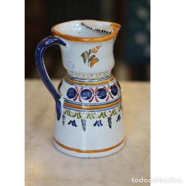 Antig&uuml;edades: Jarra de cer&aacute;mica de Talavera - Foto 2