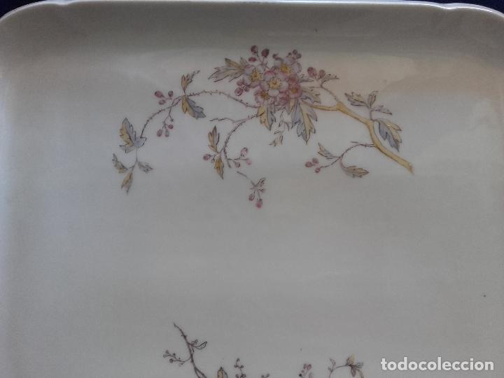 Antig&uuml;edades: Bandeja porcelana pintada - Foto 2