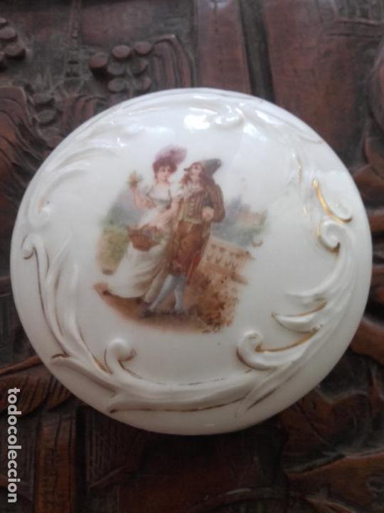 Antig&uuml;edades: Caja porcelana - Foto 2
