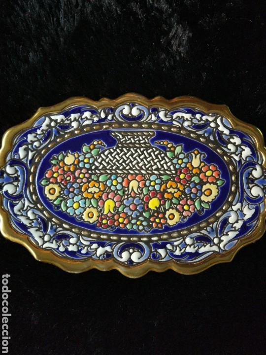 Antig&uuml;edades: Platos de ceramica y oro - Foto 3