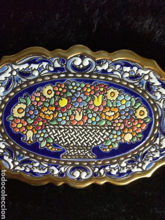 Antig&uuml;edades: Platos de ceramica y oro - Foto 8